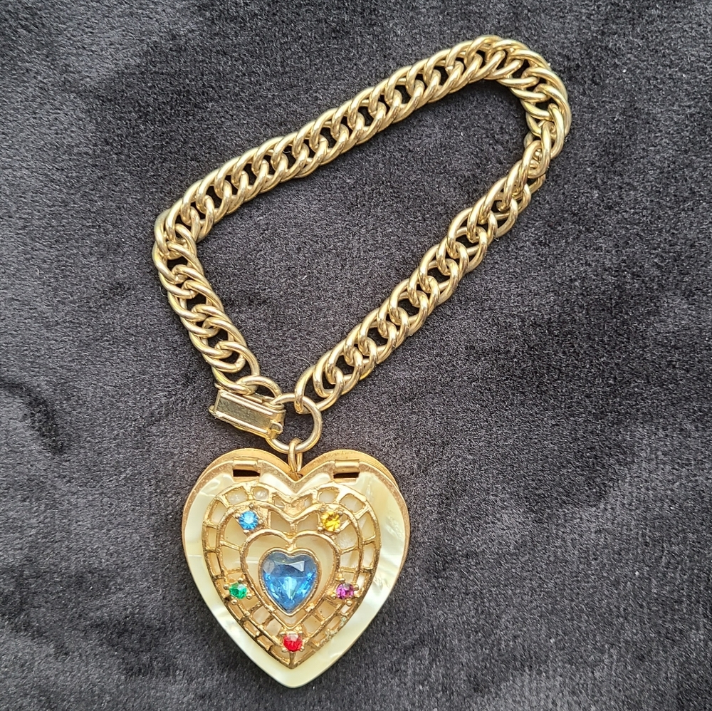 Mother Of Pearl Vintage Locket/trinket Box Bracelet